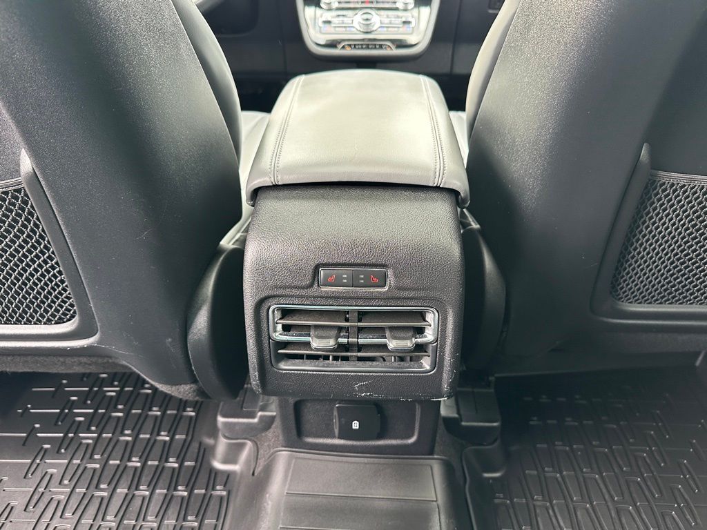 2021 Lincoln Corsair Standard photo 22