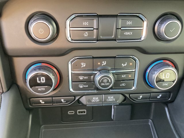 2024 Chevrolet Tahoe RST photo 23