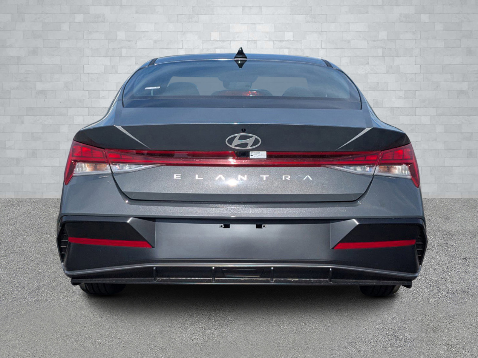2025 Hyundai Elantra Hybrid Limited photo 5