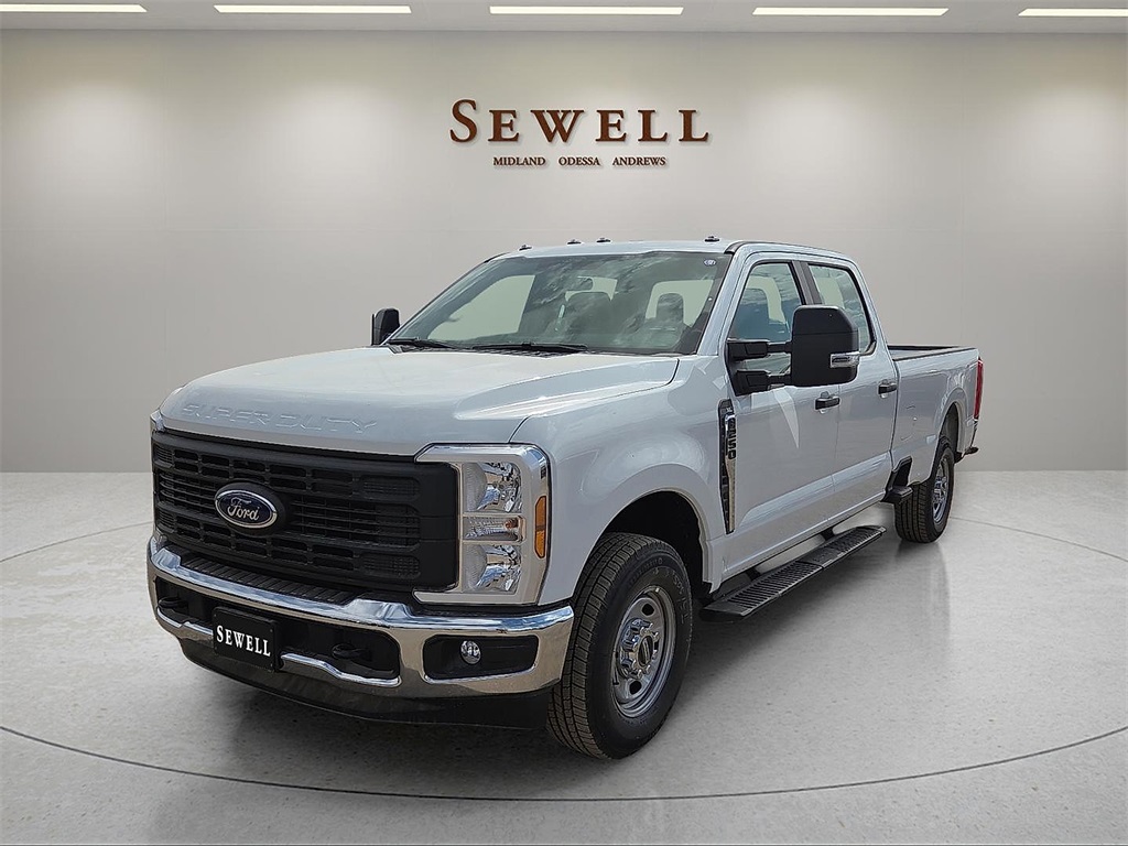 2026 Ford F-250 Super Duty XL's photo