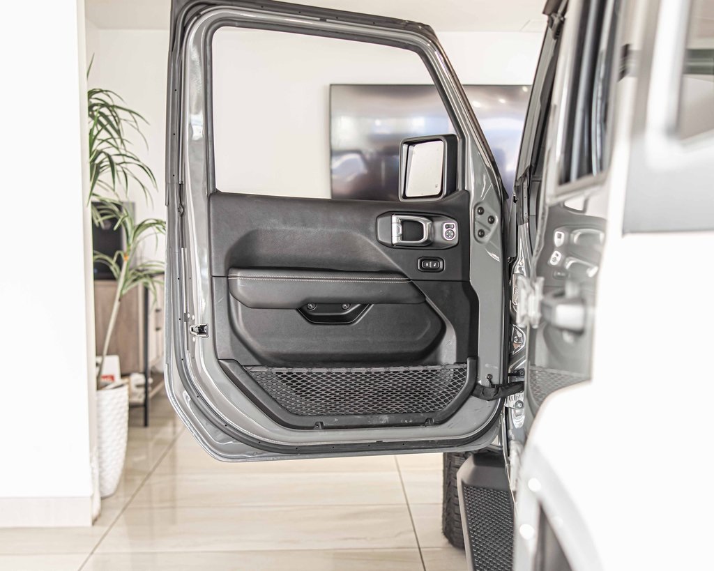 2022 JEEP WRANGLER - Image 31