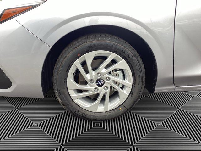 2025 Subaru Impreza Base photo 14