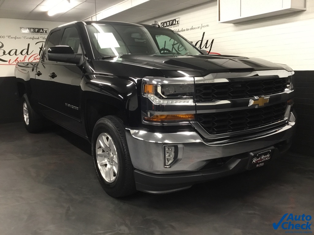 2018 Chevrolet Silverado 1500 LT photo 3