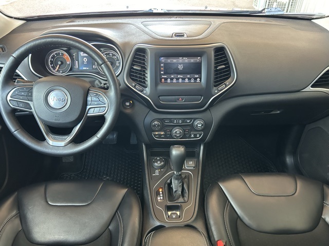 2019 Jeep Cherokee Latitude photo 12