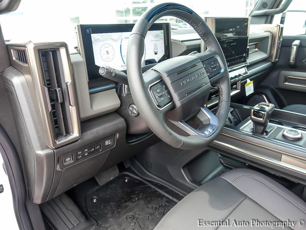2025 GMC HUMMER EV PICKUP - Image 9