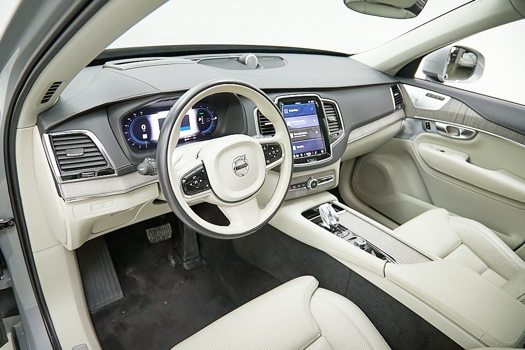 2024 VOLVO XC90 - Image 11