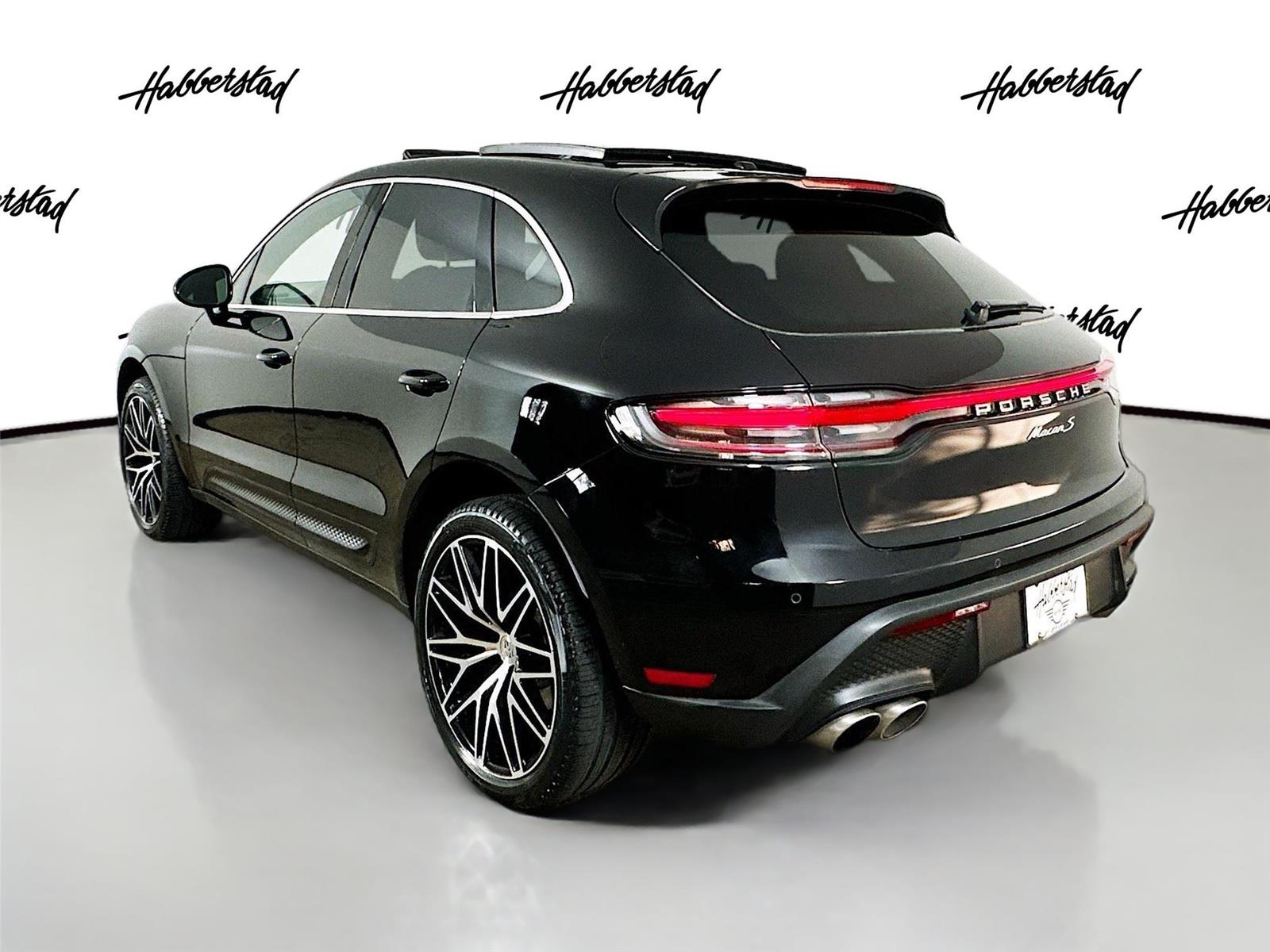 2023 Porsche Macan S photo 7