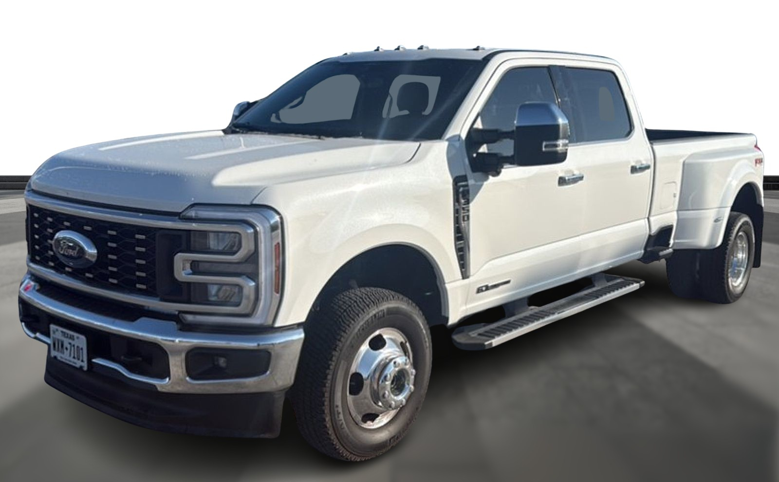 2026 Ford F-350 Super Duty Lariat's photo