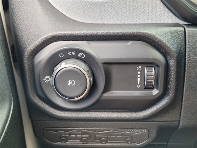 2025 Jeep Wrangler Sport photo 19