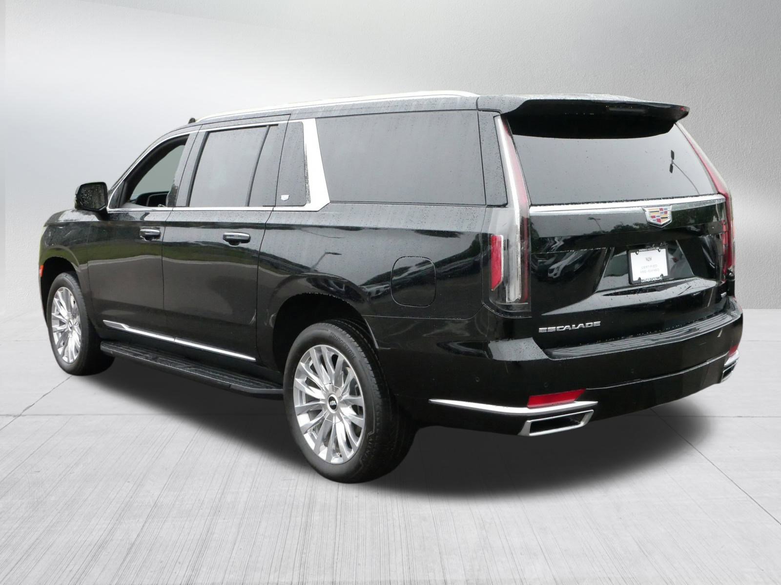 2024 Cadillac Escalade ESV Premium Luxury photo 4