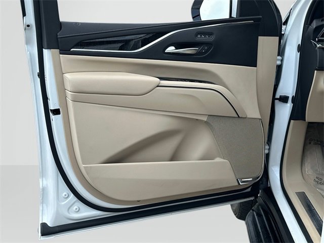 2024 Cadillac Escalade Premium Luxury photo 10