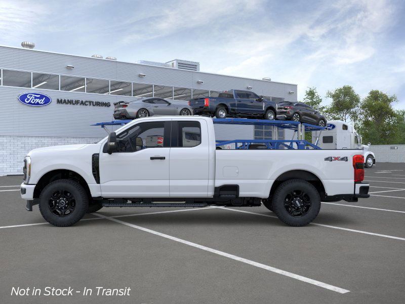 2025 Ford F-350 XL photo 2