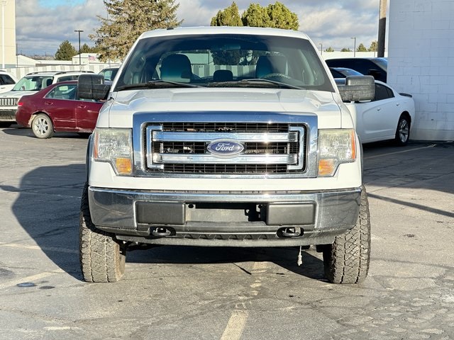 2013 Ford F-150 XLT photo 2