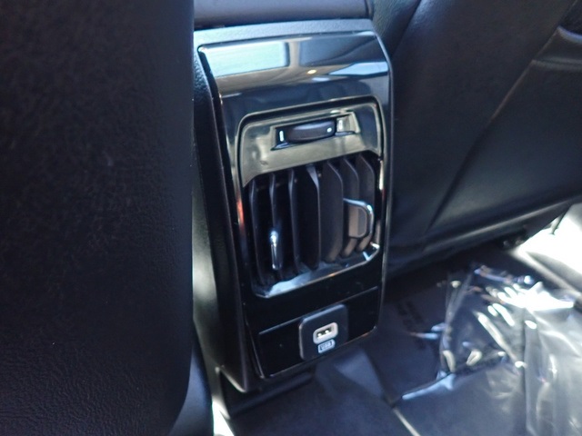 2022 Jeep Compass Limited photo 17