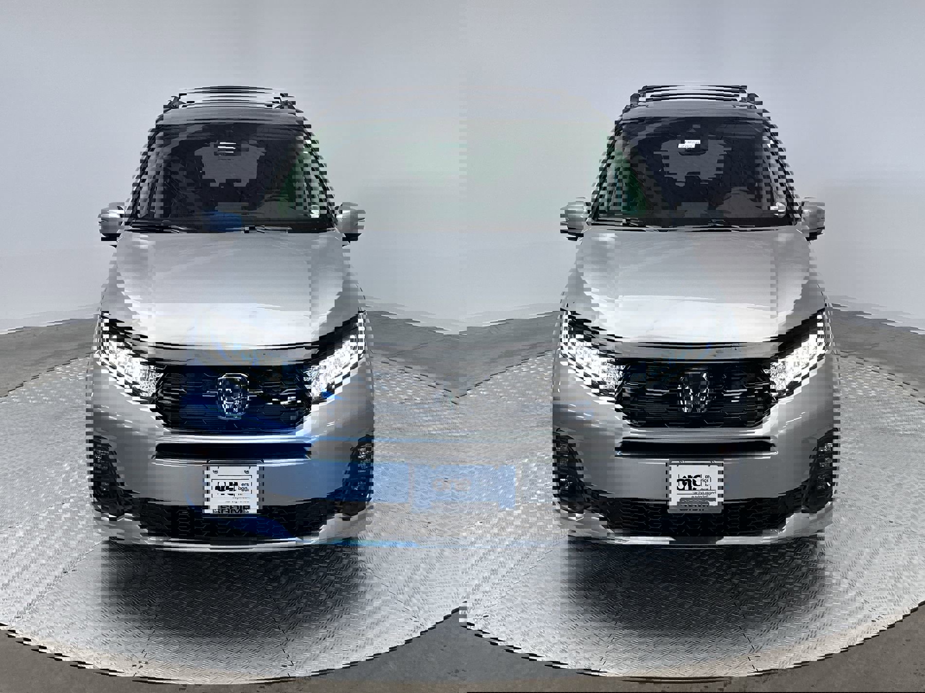 2026 Honda Odyssey Touring photo 27