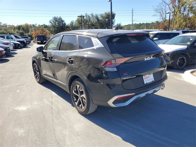 2023 Kia Sportage EX photo 3