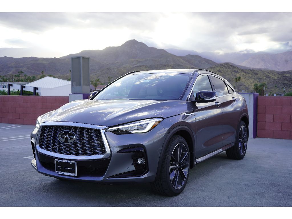 2025 Infiniti QX55 Essential photo 3