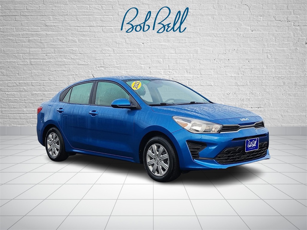 2022 Kia Rio S's photo