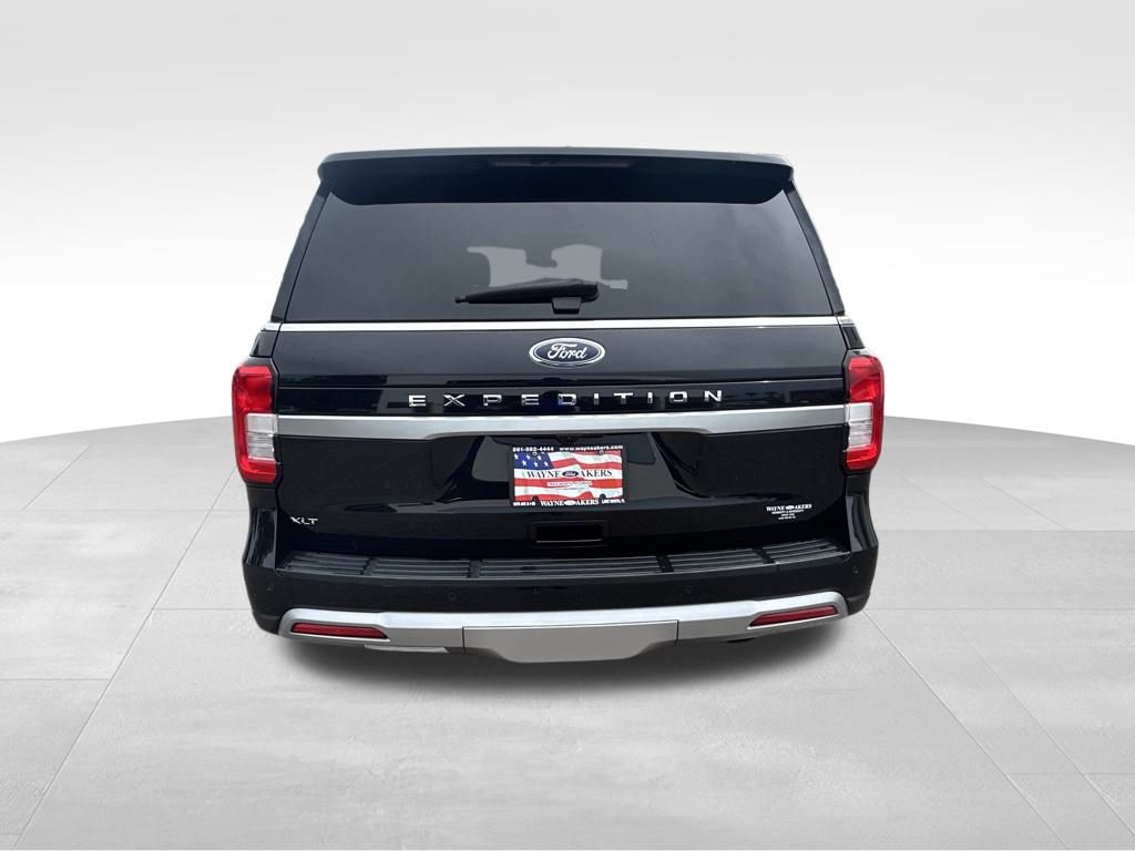 2024 Ford Expedition XLT photo 4