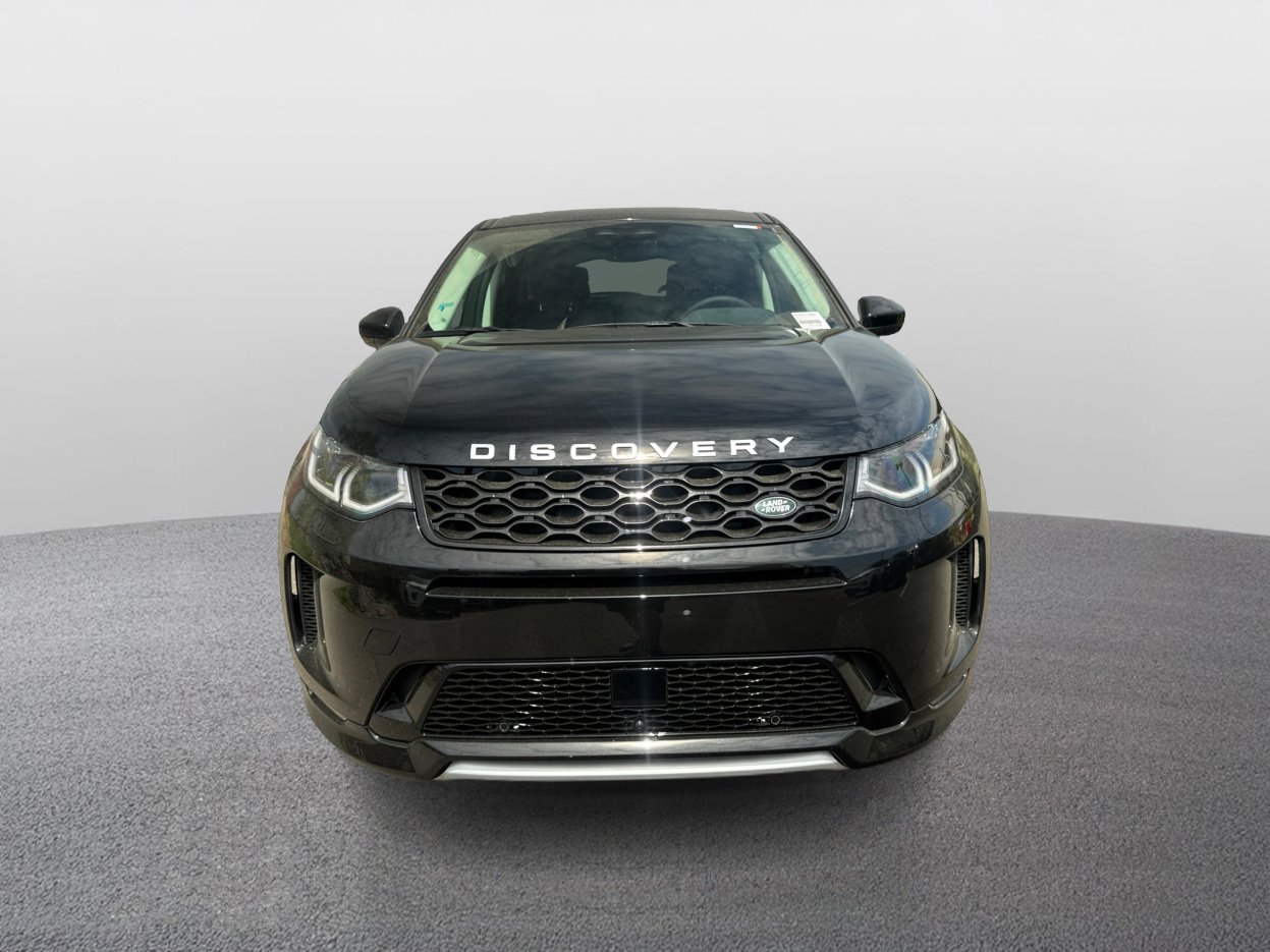 2025 Land Rover Discovery Sport S photo 2