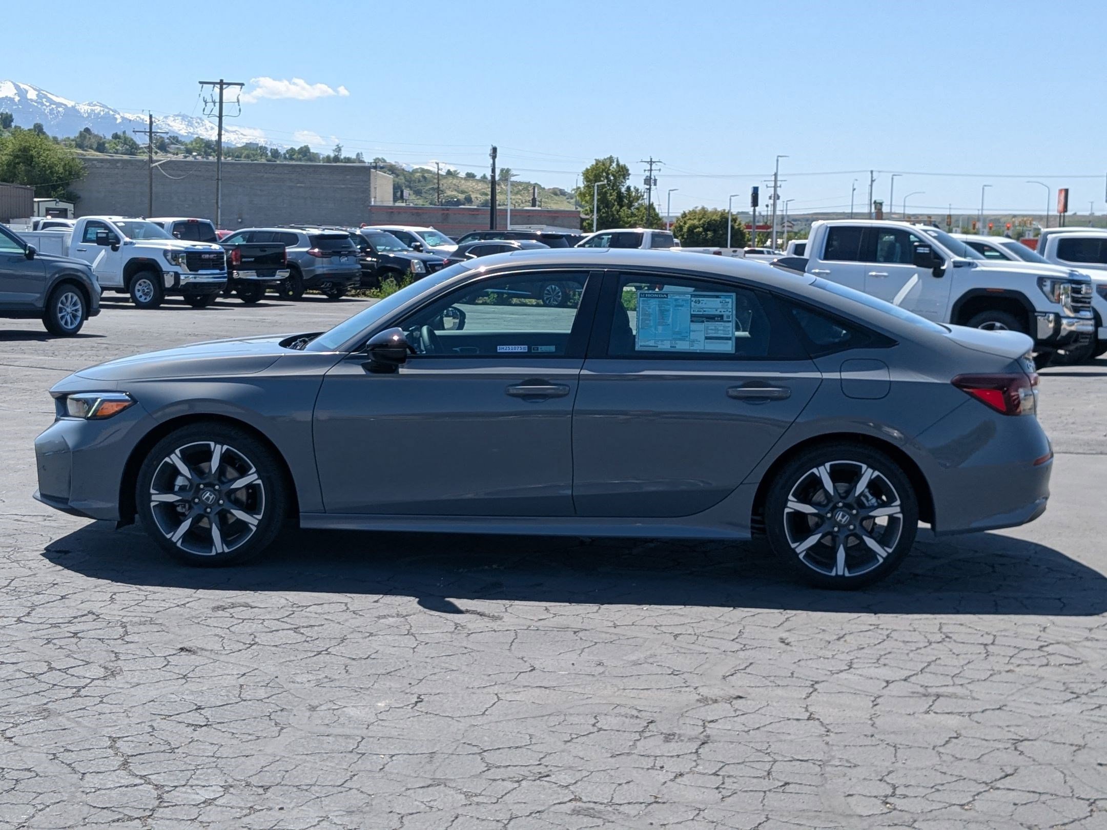 2025 Honda Civic Hybrid Sport Touring photo 6