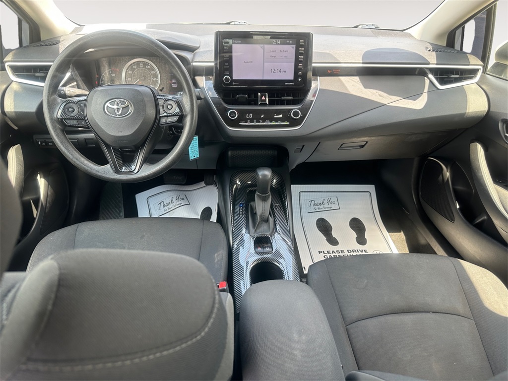 2022 Toyota Corolla LE photo 10