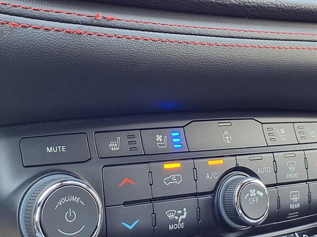 2023 Dodge Durango GT Plus photo 4
