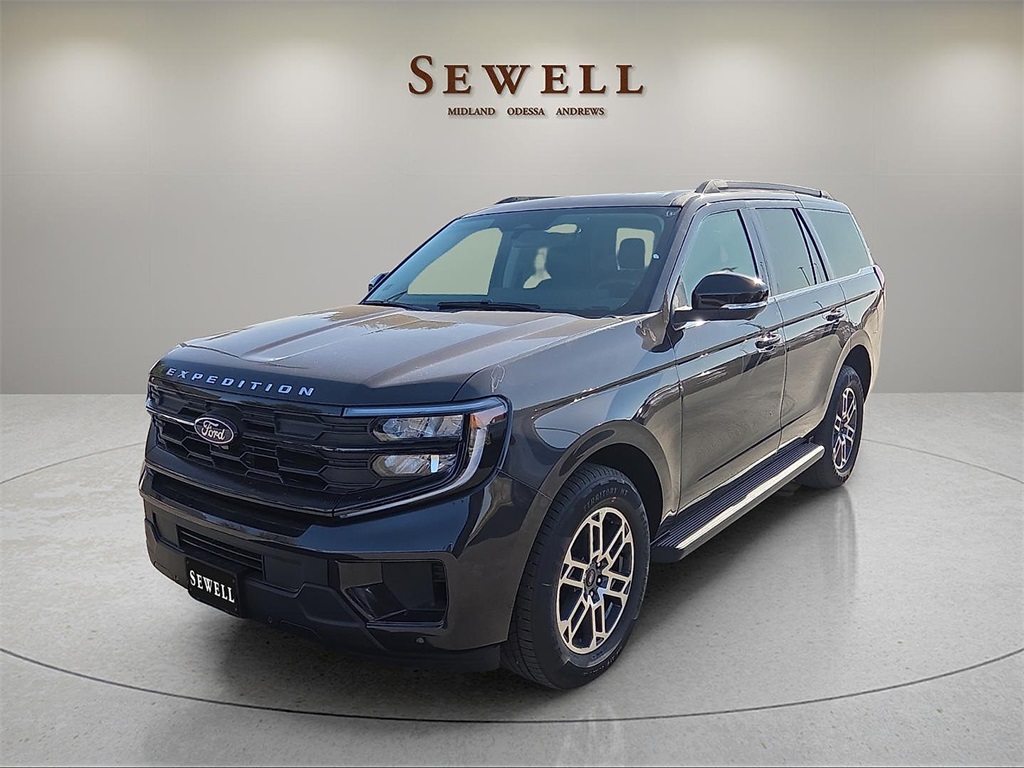 2025 Ford Expedition Active's photo