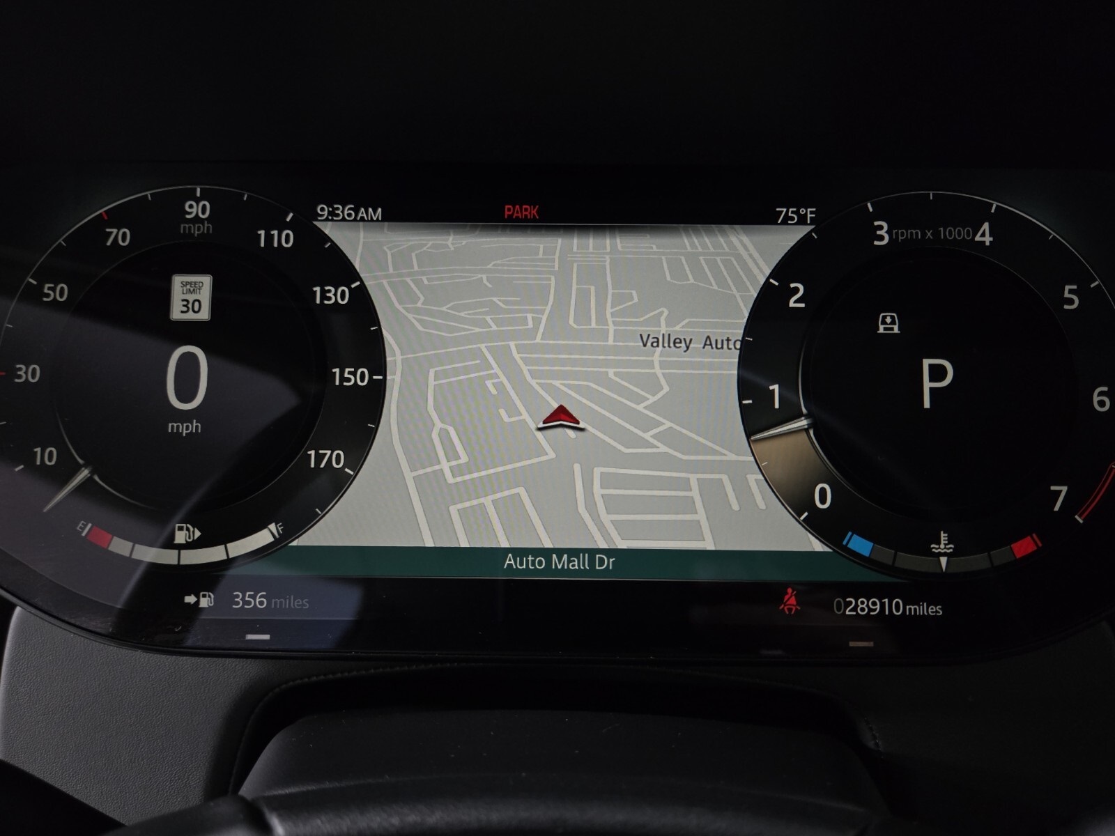 2023 Land Rover Range Rover SE photo 27