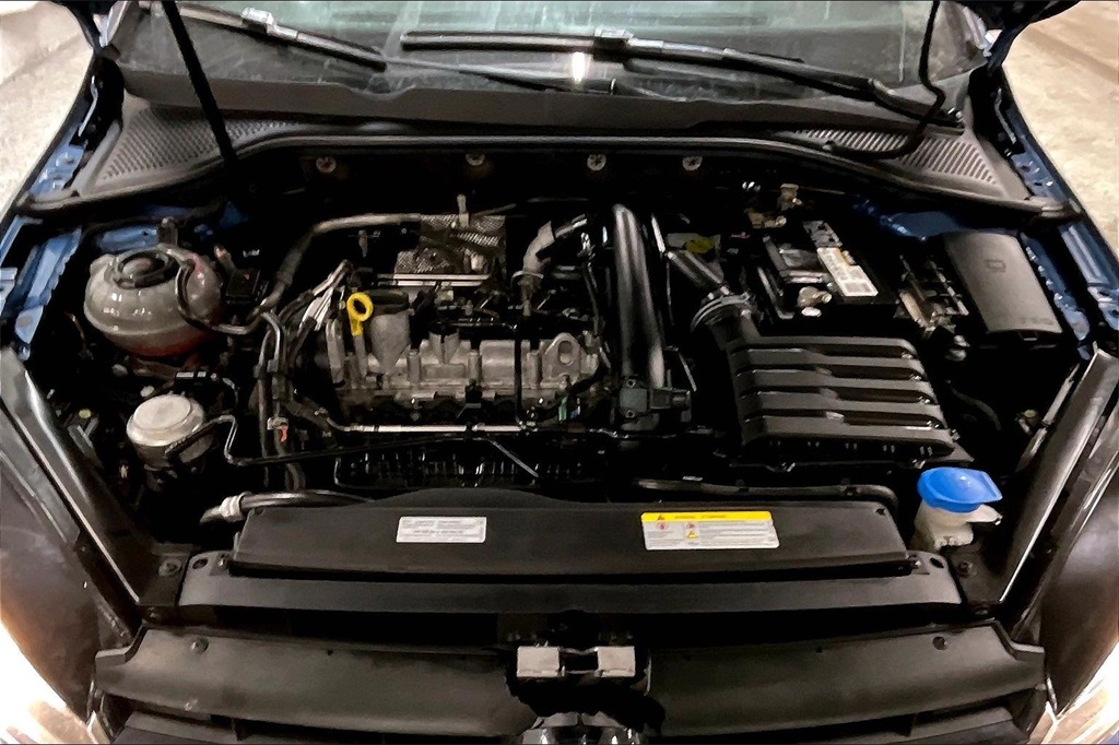 2021 VOLKSWAGEN GOLF - Image 8