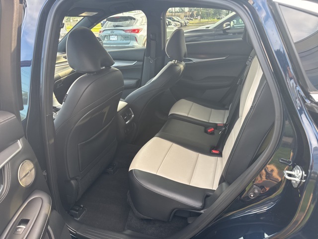 2022 Infiniti QX55 Essential photo 12
