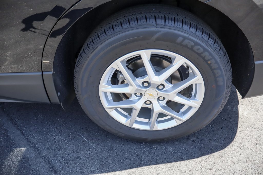 2022 Chevrolet Equinox LS photo 30