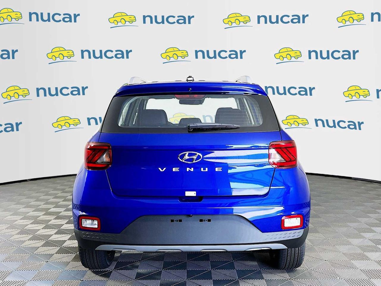 2025 Hyundai Venue SEL photo 4