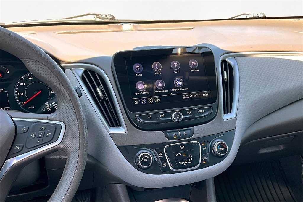 2022 Chevrolet Malibu LS photo 6