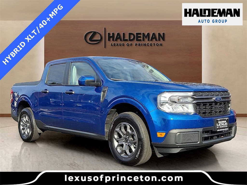 2023 Ford Maverick XLT's photo