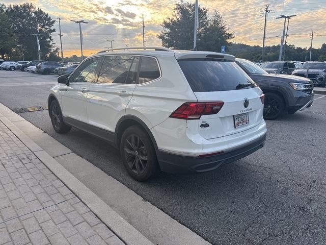 2022 Volkswagen Tiguan SE photo 4