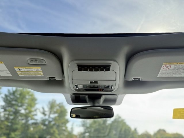 2026 Ford F-350 Lariat photo 20
