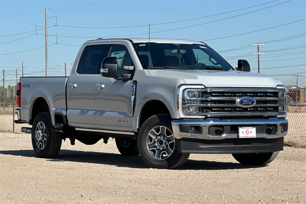 2025 Ford F-350 photo 2