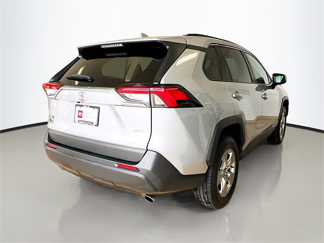 2024 Toyota RAV4 XLE photo 31