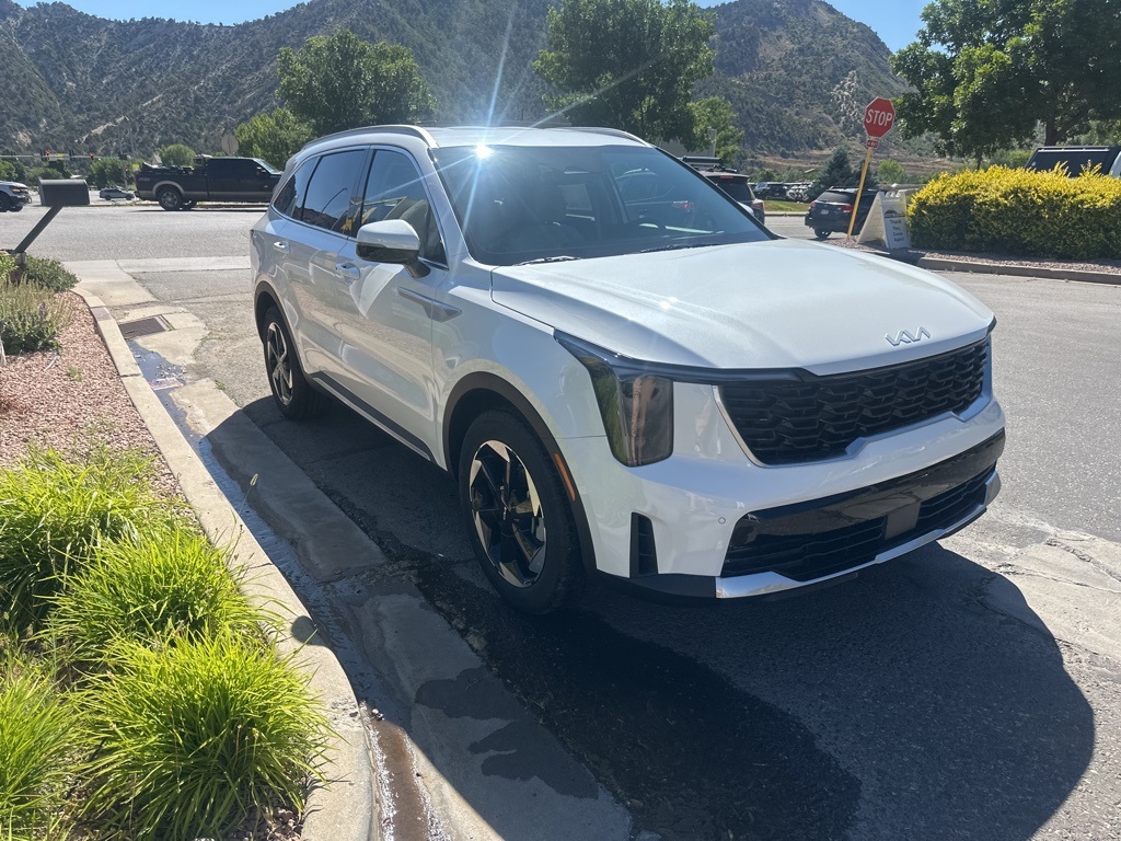 2025 Kia Sorento Hybrid EX photo 8