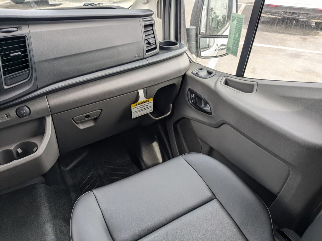 2025 Ford Transit photo 16