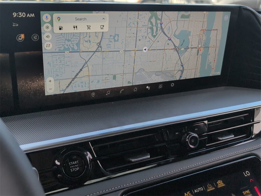 2026 Infiniti QX80 Luxe photo 11
