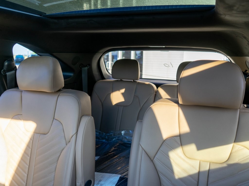2026 Kia Sorento X-Pro SX Prestige photo 11