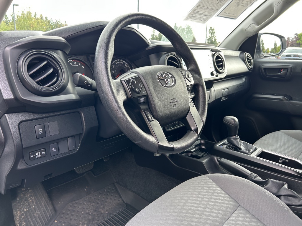 2022 Toyota Tacoma SR photo 13