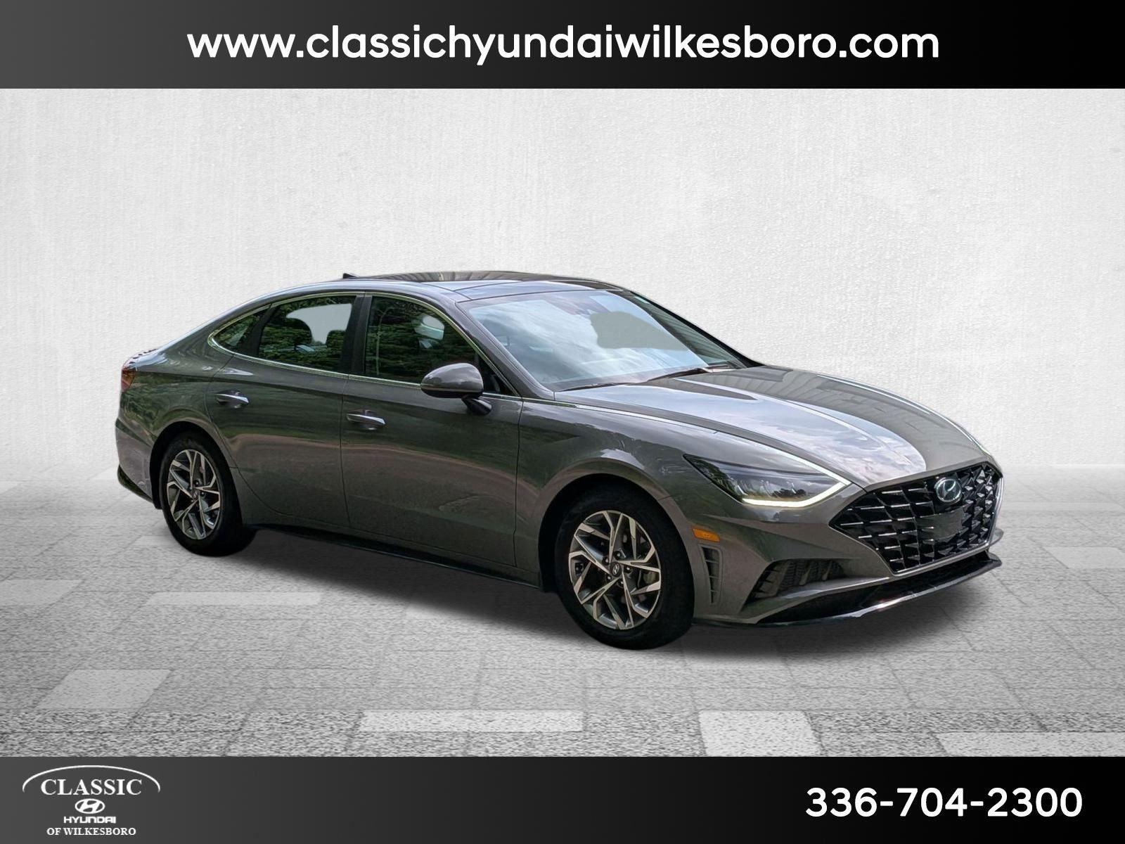 2022 Hyundai Sonata SEL photo 3