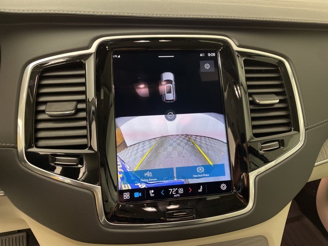 2025 Volvo XC90 T8 AWD photo 4