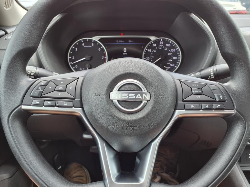 2025 Nissan Sentra SV photo 15