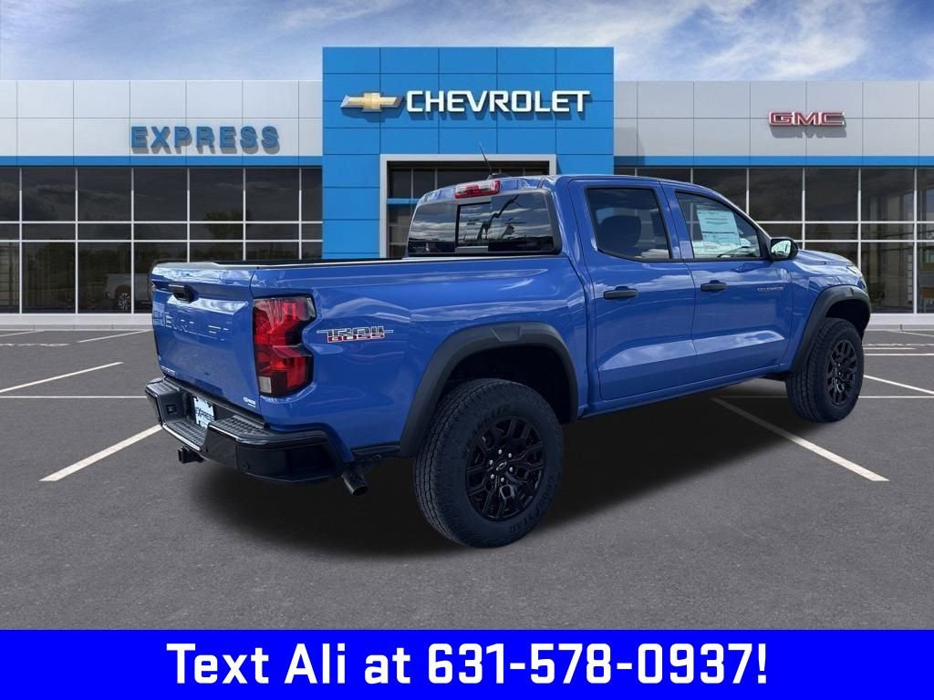 2026 Chevrolet Colorado Trail Boss photo 3