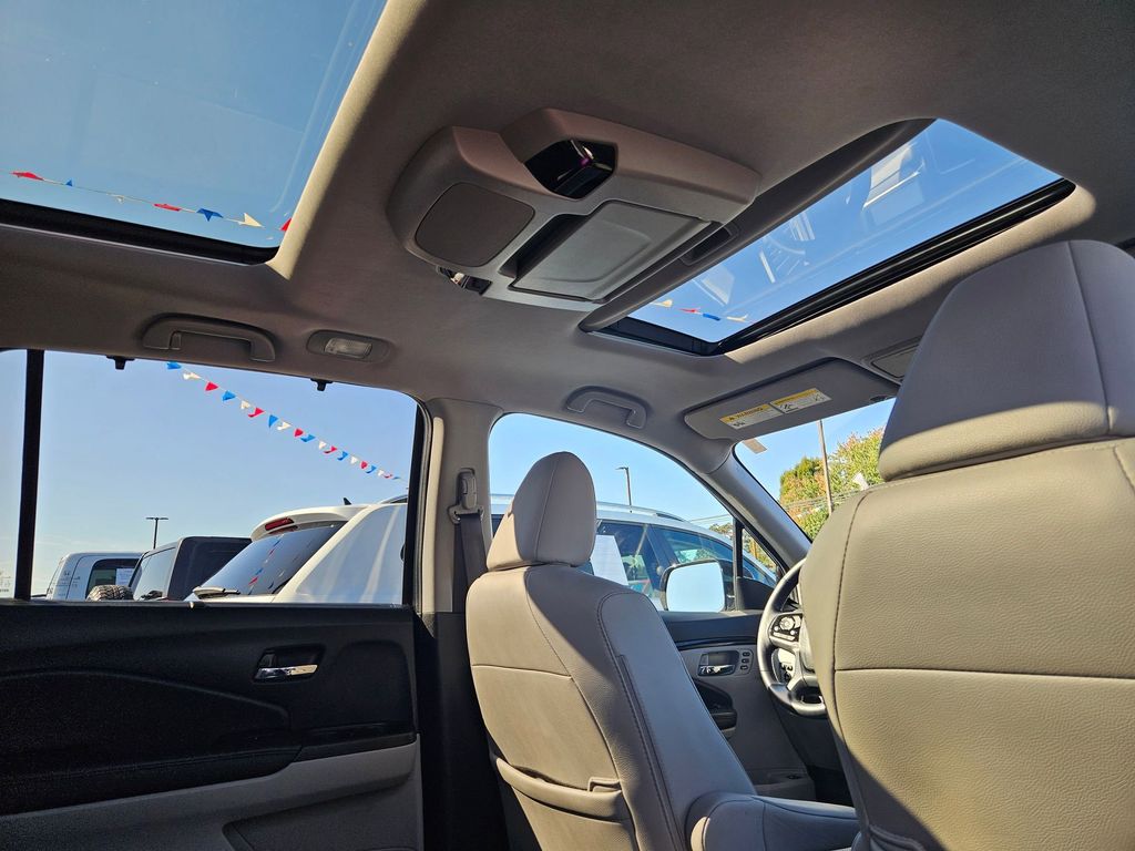 2021 Honda Pilot Elite photo 35