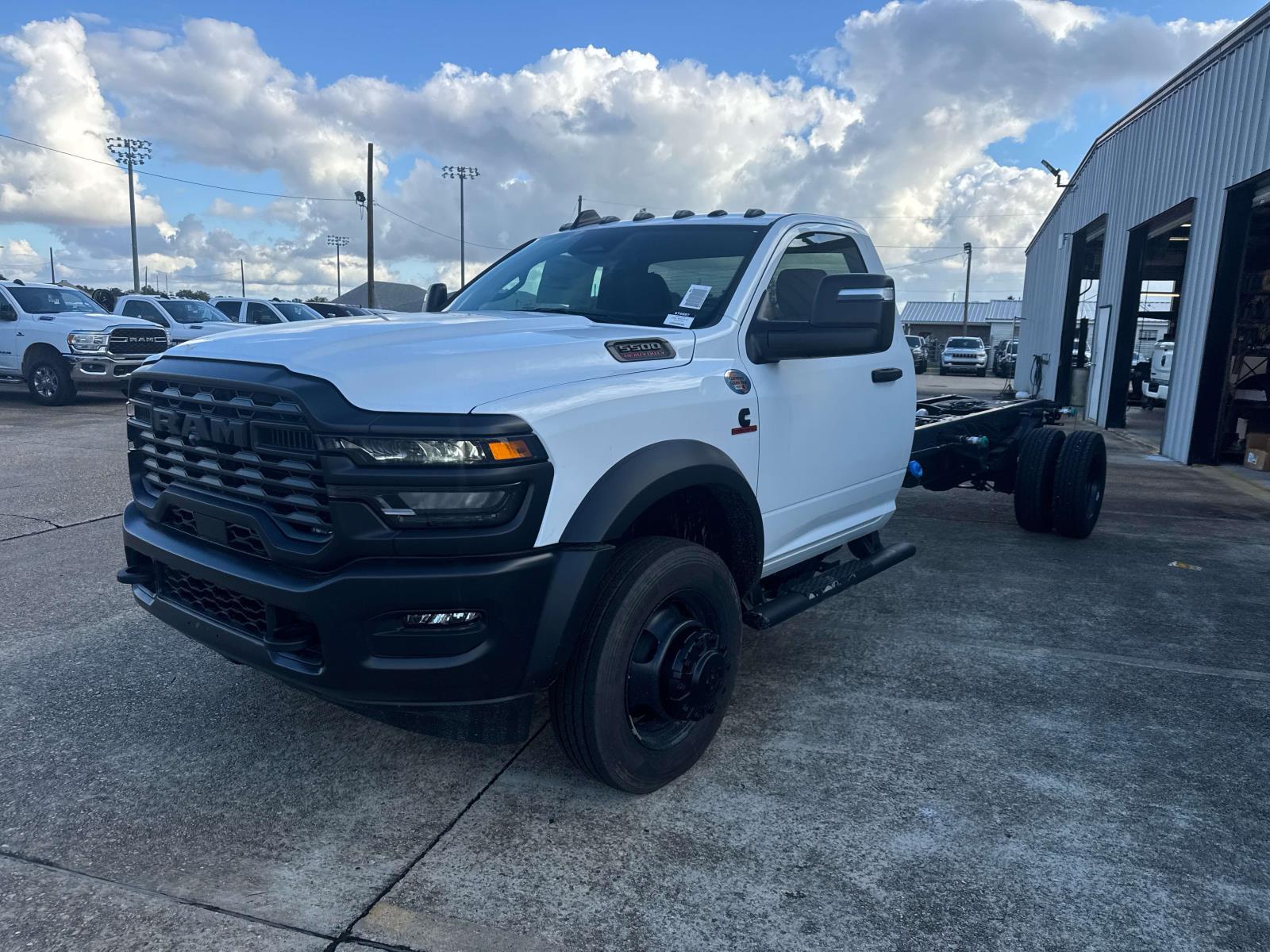 2026 Ram 5500 Tradesman photo 3